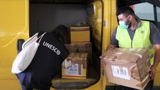 Unilever quyên góp máy tính cho hai trường học nhằm thúc đẩy giáo dục tại Beirut thông qua UNESCO