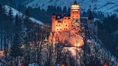 Khám phá những địa điểm tiêm vaccine COVID-19 đẹp nhất thế giới