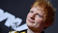 Ed Sheeran tham dự lễ trao giải MTV 2021, thành phố New York, ngày 12/9. Ảnh: Axelle