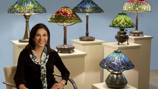 Bà Arlie Sulka tại Bảo tàng Nghệ thuật Figge. 