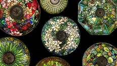 Cách để 'mix and match' những chiếc đèn cổ Tiffany 