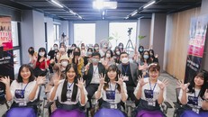 Trở thành nghệ sĩ thần tượng tại Việt Nam, khó nhưng nhiều tiềm năng 