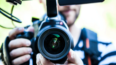 UNESCO: 160 nhà báo Ukraine được hỗ trợ khẩn cấp để tiếp tục tác nghiệp