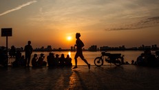 UNESCO công bố 32 tác phẩm dự thi nổi bật cuộc thi Nhiếp ảnh sáng tạo Hà Nội Rethink - Phần 2 