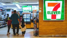 Các thương hiệu của Nhật Bản đang cố gắng đuổi kịp những tên tuổi lớn trên thế giới như Circle K của Mỹ hay GS25 của Hàn Quốc, trong bối cảnh xu hướng tiêu dùng và cung cấp hàng hóa thay đổi sau đại dịch.