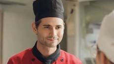 Chàng diễn viên Charlie Win vai David trong phim "Đừng nói khi yêu”