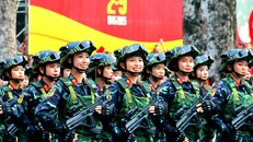 Trải nghiệm ngày Quốc Khánh 2/9 trên đường phố Hà Nội