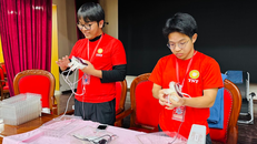 Dòng Máu Lạc Hồng 2025: Những giọt máu nối dài sự sống từ sinh viên NEU