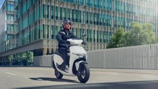Honda mở bán xe máy điện CUV e:, triển khai mạng lưới đổi pin tại Hà Nội