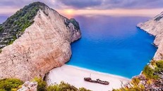 Agioi Theodoroi – điểm dừng bình yên trên hành trình khám phá Hy Lạp