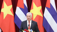 Bí thư thứ Nhất Đảng Cộng sản Cuba, Chủ tịch nước Cuba Miguel Díaz-Canel Bermúdez phát biểu tại Lễ kỷ niệm 65 năm thiết lập quan hệ ngoại giao Việt Nam-Cuba, ngày 1/9/2025. (Ảnh: Thống Nhất/TTXVN)