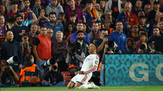 Real Madrid 2-1 Barcelona, Kylian Mbappé tỏa sáng tại El Clásico
