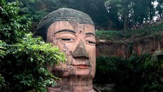 Bí ẩn bức tượng Lạc Sơn Đại Phật bốn lần rơi lệ trong lịch sử