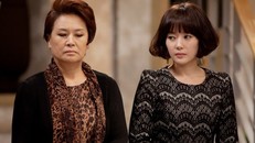 Chết ngất khi mẹ chồng thú nhận đã làm chuyện ấy với tôi