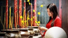 Xuất hành mùng 3 Tết: Kiêng làm đại sự, nên đi lễ chùa