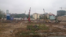 Dự án GoldSeason: Móng đào chưa xong, vẫn rao bán rầm rộ