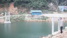 Dự án cầu treo xóm Nhạp bỏ hoang ở Hòa Bình giờ ra sao?