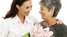 Gợi ý quà tặng mẹ ý nghĩa nhân ngày Quốc tế Phụ nữ 8/3