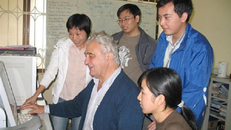 Sinh viên đang phí 4, 5 năm cho những bài giảng 'xa ngàn dặm'