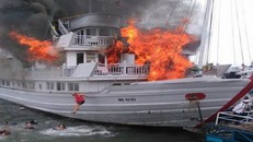 Bồi thường 18 triệu cho 3 du khách vụ cháy tàu du lịch Quảng Ninh