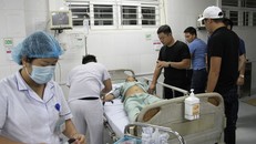 Đối tượng Sì cấp cứu tại BV đa khoa tỉnh Lào Cai - Ảnh: Kênh 14