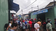 Cháy lớn ở kho hóa chất tại Sài Gòn