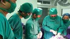 Cháu bé vừa chào đời đã mang ‘u quái’ ở vùng cụt