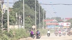 Vì sao con đường 2km ở Hà Nội thi công gần 1 thập kỷ chưa xong?