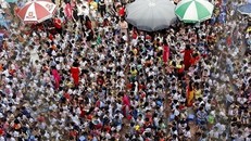 Nhiều trường học ở Hà Nội sĩ số lớp học lên đến 60