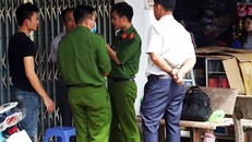 Khám nghiệm hiện trường thu thập chứng cứ vụ án mạng