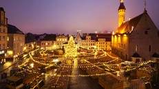 Chiêm ngưỡng những cây thông Noel độc, đẹp trên thế giới