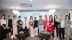 Buổi họp báo giới thiệu chương trình nghệ thuật Duyên dáng Việt Nam.