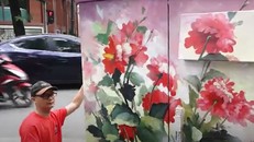 Hàng loạt tủ điện ở Hà Nội 'nở hoa' rực rỡ sắc mầu đón tết