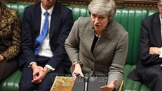 Thủ tướng Anh Theresa May tại cuộc họp Hạ viện ở thủ đô London ngày 17/12/2018. Ảnh: AFP/TTXVN