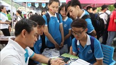 Hơn 30.000 người tham gia Ngày hội Tư vấn tuyển sinh, hướng nghiệp
