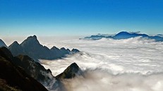 Ngọn núi nào cao nhất Việt Nam? 