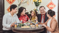 Điều gì khiến chỉ sau một đêm, MXH đã tràn ngập hình ảnh nước cam ép mới của Pushmax?