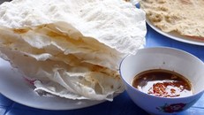 Bánh đập là đặc sản của tỉnh nào?