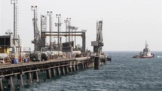 Một cơ sở lọc dầu ở Đảo Khark, Iran. (Nguồn: AFP/TTXVN)