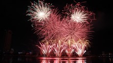 Đà Nẵng mùa pháo hoa: Ăn gì? Chơi gì? Ở đâu?