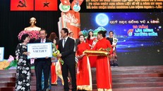 Vietjet nhận bằng khen của Chính phủ về những đóng góp cho cộng đồng