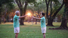 Kinh nghiệm tổ chức du lịch dành cho người lớn tuổi