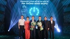Đại diện CenGroup và Powercentric ký kết hợp tác đầu tư dự án Pin thông minh Mopo