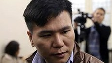 Châu Việt Cường được giảm án 2 năm tù, òa khóc khi nhắc đến việc mẹ qua đời