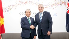 Thủ tướng Nguyễn Xuân Phúc và Thủ tướng Australia Scott Morrison. Ảnh VGP/Quang Hiếu