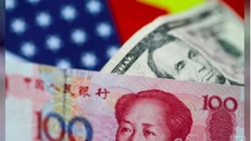 Mỹ - Trung tiếp tục tung đòn 'ăn miếng trả miếng'