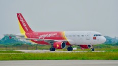 Ảnh hưởng của bão Faxai, một số chuyến bay thay đổi thời gian khởi hành