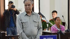 Cựu hiệu trưởng dâm ô nhiều nam sinh bị tuyên phạt 8 năm tù