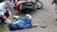 Đống rác đang cháy phát nổ, người phụ nữ đi đường tử vong