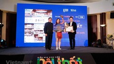 Bạn Lê Thiên An-sinh viên Trường Đại học kiến trúc Thành phố Hồ Chí Minh đạt giải Nhất cuộc thi về thiết kế cho sinh viên. (Ảnh: Minh Hiếu/Vietnam+)